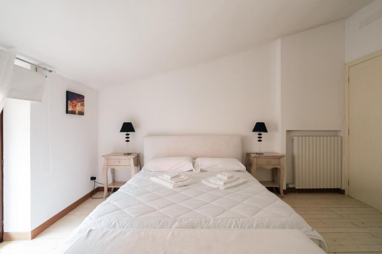 Appartamento Scaligero Borgo Trento Верона Екстер'єр фото